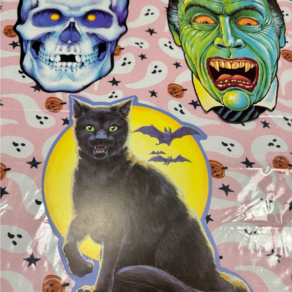 Vintage Halloween cardboard cutout skull Dracula cat lot - Picture 5 of 5